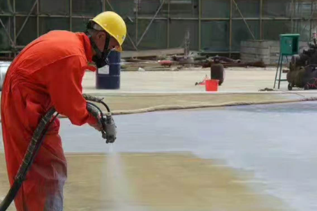 鸡西彩色路面喷涂是一种为路面